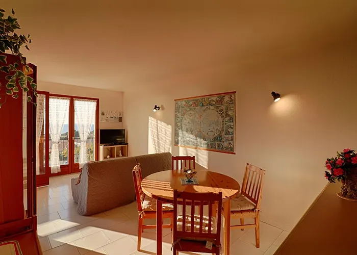 Les Couchants Apartment